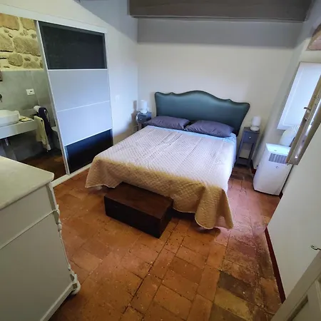 Sassolina House Bike Apartment *